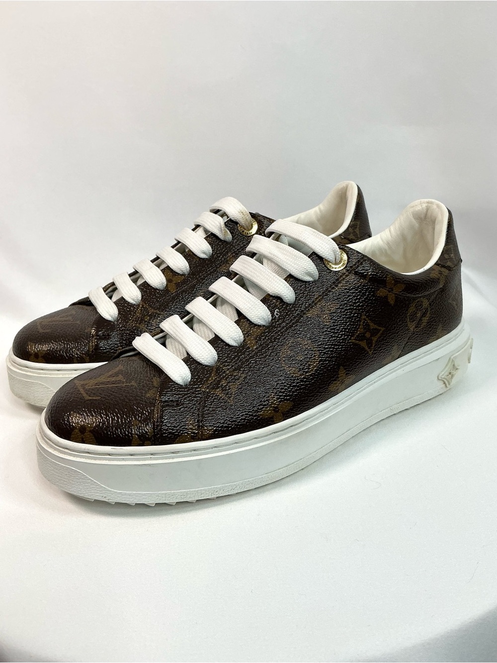 Louis Vuitton | Time Out Cacao Brown Monogram Canvas Low-Top Sneakers EU 39 - Picture 5 of 11